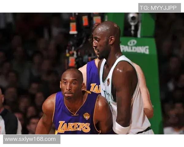 08年科比与加内特的巅峰对决：传奇球星的荣耀与竞争之路