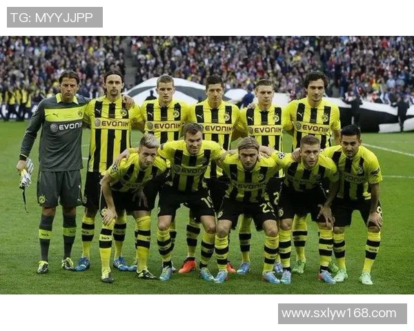 2013年欧冠决赛拜仁慕尼黑与多特蒙德的巅峰对决与历史意义分析