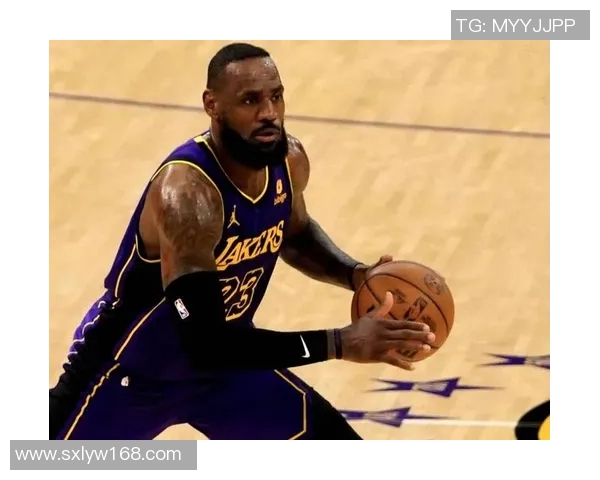 詹姆斯的传奇之路：从天赋少年到NBA历史伟大球员的蜕变与成就