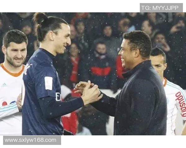 C罗与伊布的巅峰对决解说分析谁才是足球场上的绝对王者 C罗与伊布的巅峰对决解说分析谁才是足球场上的绝对王者