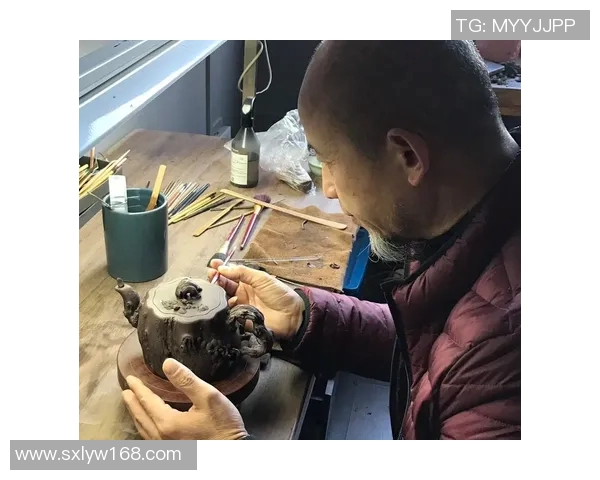 丁文钧的艺术人生探索与创新之路在当代文化中的重要意义与影响 丁文钧的艺术人生探索与创新之路在当代文化中的重要意义与影响