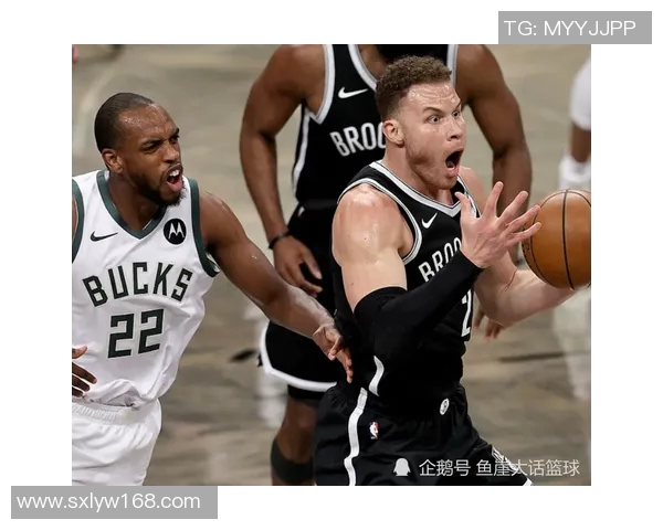 哈登在篮网对阵雄鹿的比赛中精彩得分表现回顾与分析